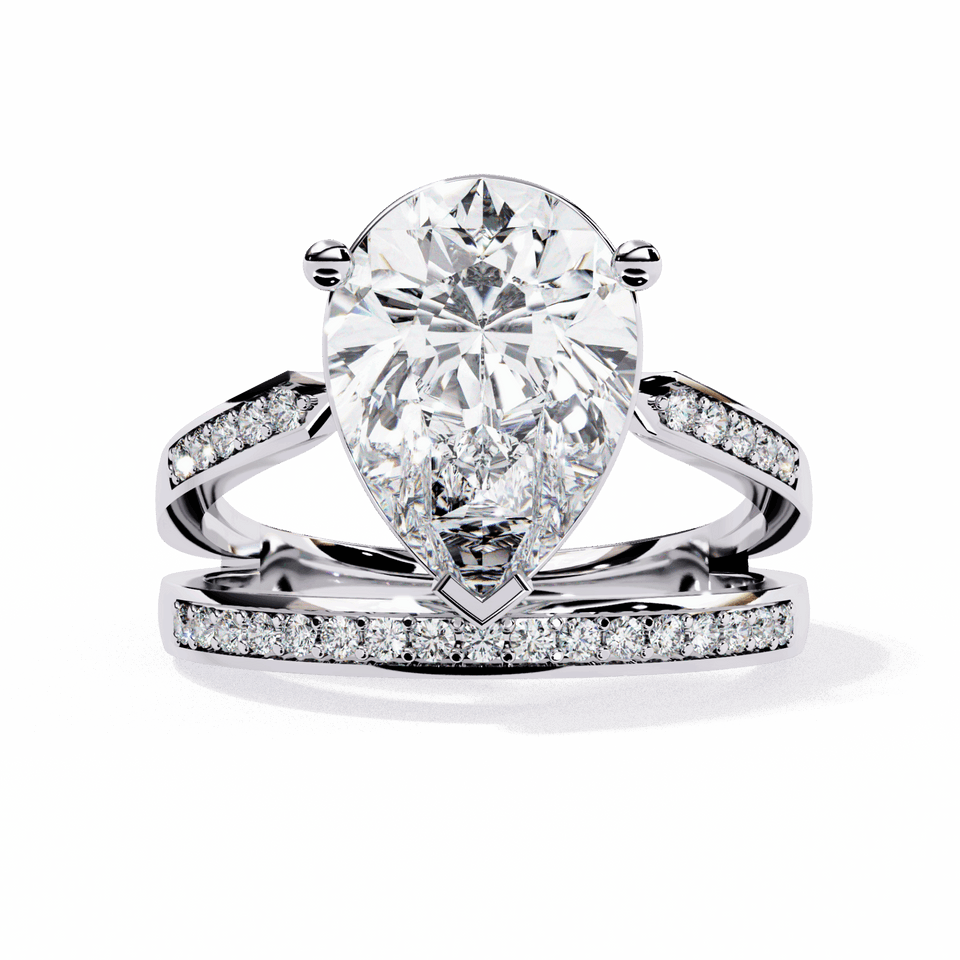 Pear Split Shank Pavé
